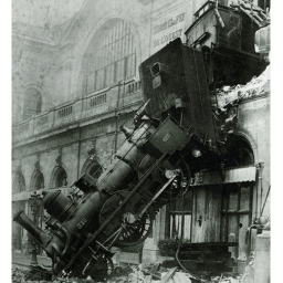 Hugo Movie Train Crash Scene