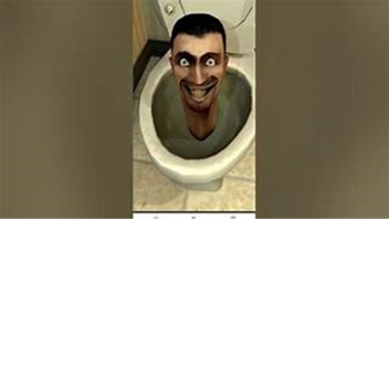 Survive from Skibidi Toilet and Piggy!