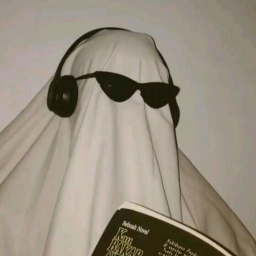 ꒷꒦✩˚.👻⛧꒷꒦