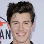 my favorite singer shawn mendas