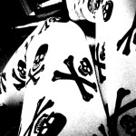 <(҂ X ﹏ ཀ ) ྀ//