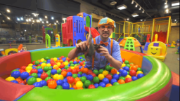 Kryty plac zabaw Największy zabawny park wodny dla dzieci