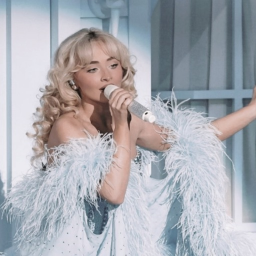 𝓉𝒽ℯ ℴ𝓉𝒽ℯ𝓇𝓈