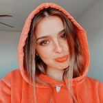 ELLA GETS ROBUX FROM ME