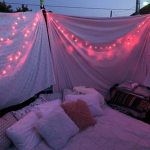 *+*Chill Chat & Hang*+*