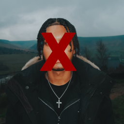 ✘