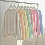 +- Hayden's clothing -+