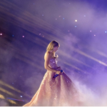 · taylor swift ·