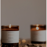 The candle waxs
