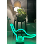 >Dino Club<