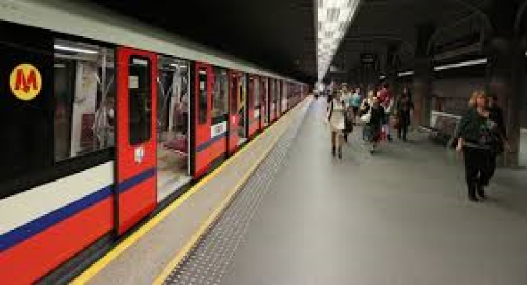 warsaw metro simulator screenshot 1