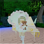 Royal high love <3