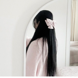 ✧˚ · .