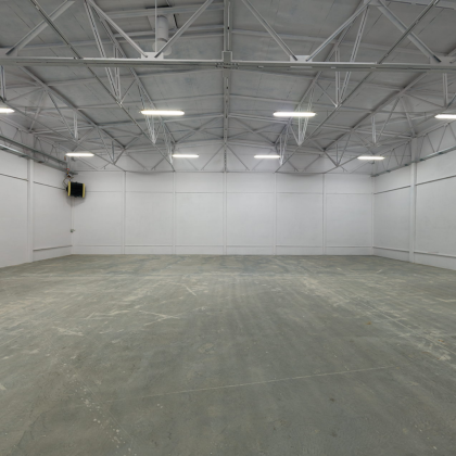 warehouse sky box 