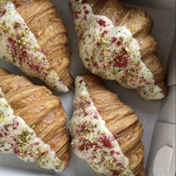 ʚïɞ`