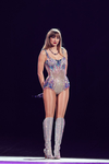 TAYLOR SWIFT GROUPP