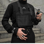 حًيًاًكًًمًً الله فًيًً اًلًًقًرًًوًًبً