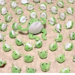 dans GIGANTIC frog family