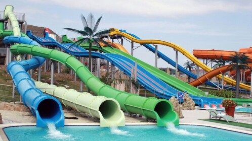 ROBLOX WATERPARK!!