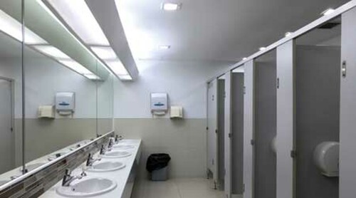 The Urination Station  💩🚽🚻 [FREE ADMIN]