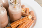 churros and warm niu nai