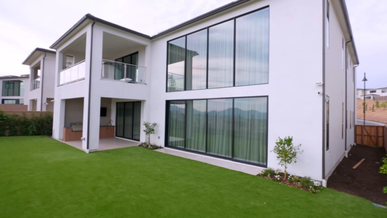 بيت انس واصالة - Anazala Family House screenshot 1