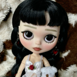 Dollseye Clothing
