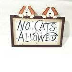 Dogs are way better then cats.