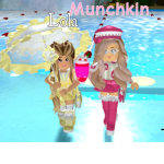 MunchAndLola plays!