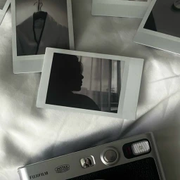 𝚖 icon