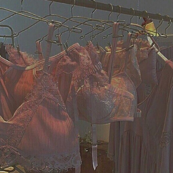 ｡.:*☆