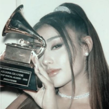 Ariana Grande NoFilter