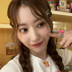 ˚ ♡ ｡˚
