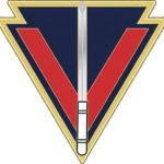 \-V-/
