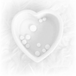 :･彡♡.˚