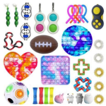 pop its and fidget toys club