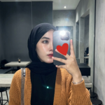 Momo's room