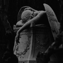 ☾
