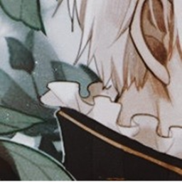 ✰