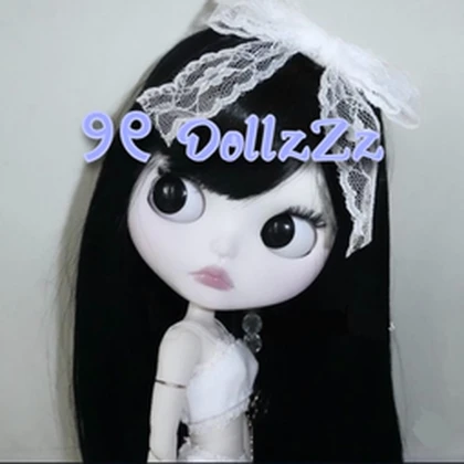 ୨୧ DollzZz Roblox group icon