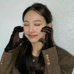 K-pop Stans~!