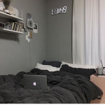 AestheticVibingVibez