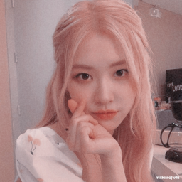 🌸