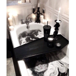 .+ goth1c +.