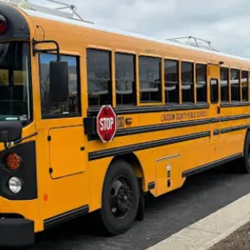  Small Town School Bus Simulator official Roblox game thumbnail