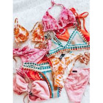 - LUCYS LUXURY -
