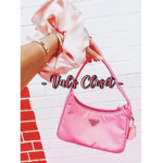 • Val’s Closet •