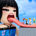 100 Players Jump Into KPop Demon Hunters