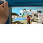 Robux Group FOXZIE