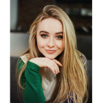 Sabrina carpenter group! :p